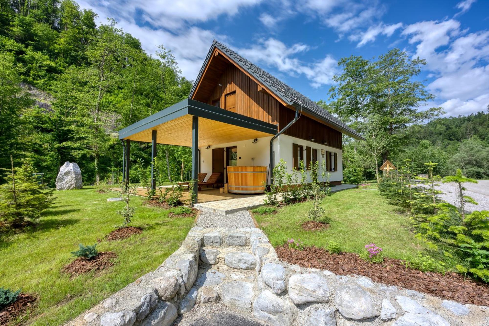 Resort Stari Malni, Osilnica - Vacation Houses Stari Malni Pokoj fotografie