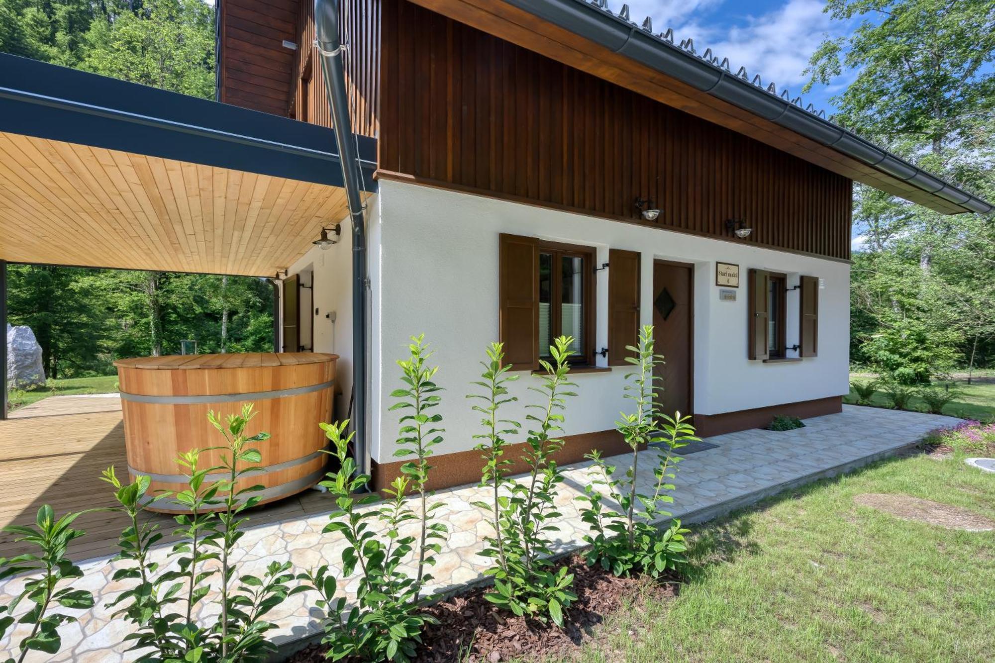 Resort Stari Malni, Osilnica - Vacation Houses Stari Malni Pokoj fotografie