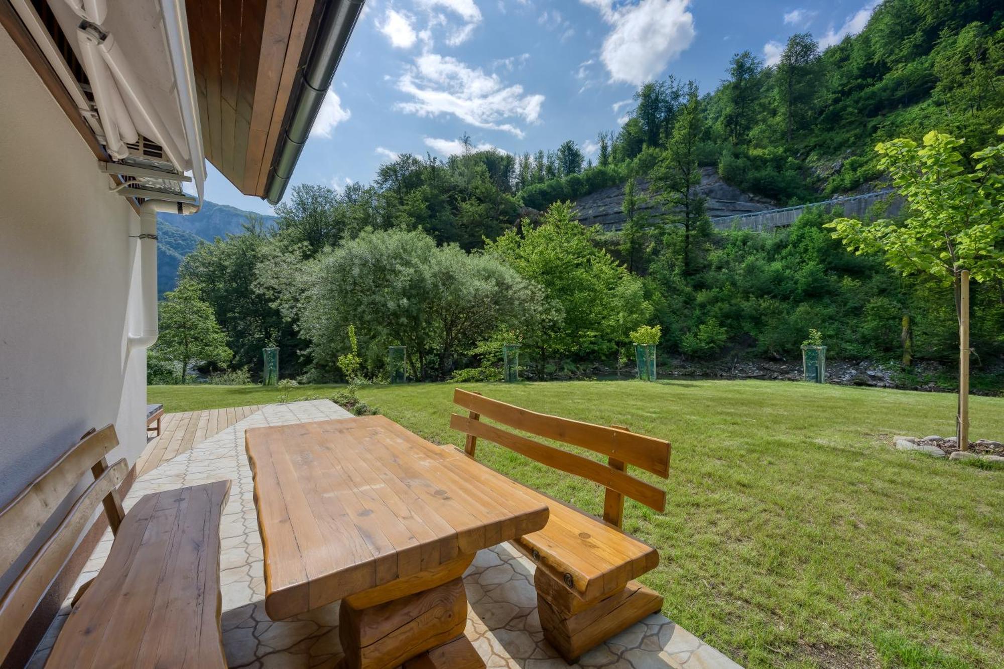 Resort Stari Malni, Osilnica - Vacation Houses Stari Malni Pokoj fotografie